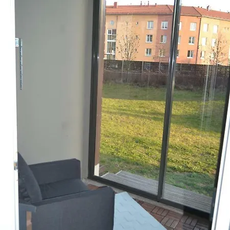 Galaxy Airport * Βάνταα