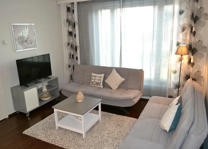 Апартаменты Galaxy Airport