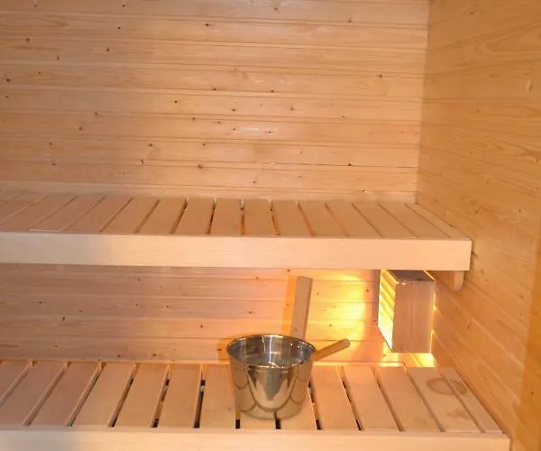 Galaxy Airport Апартаменты *